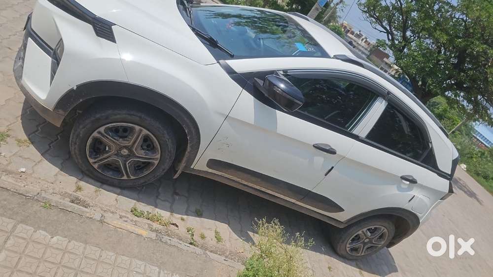 Tata Nexon Petrol 2024