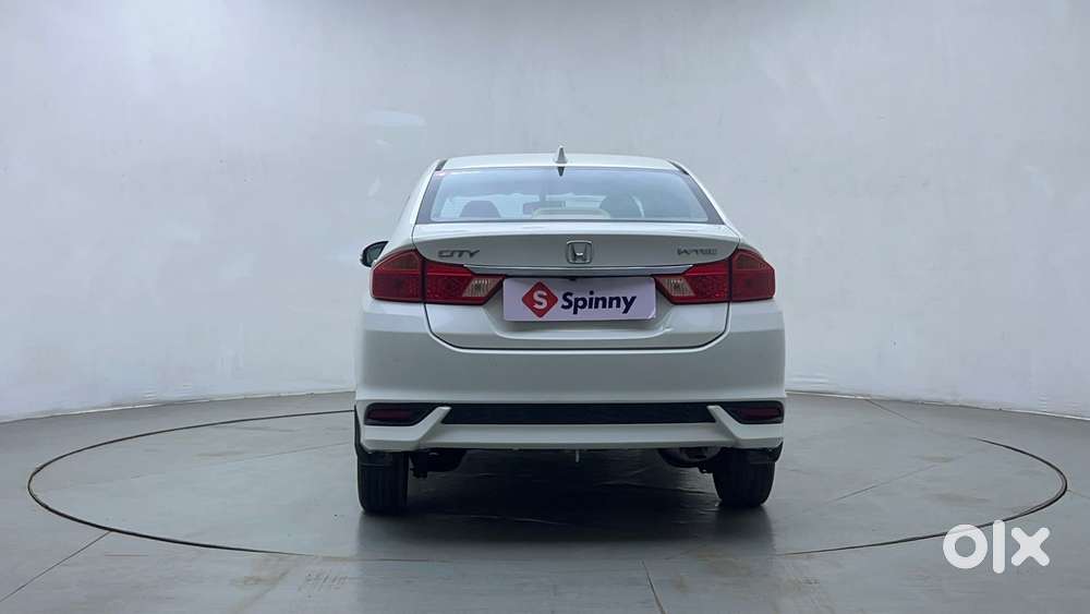 Honda City 1.5 V 4th Gen I-vtec Mt, 2023, Petrol