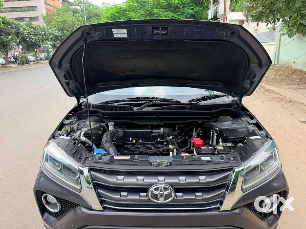Toyota Urban Cruiser 1.5 Premium Grade At, 2022, Petrol