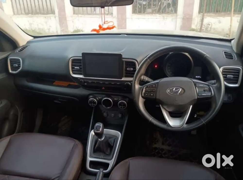 Hyundai Venue N Line 2019 Petrol 49000 Km Driven 
Price 4 Lakh 30 Thou