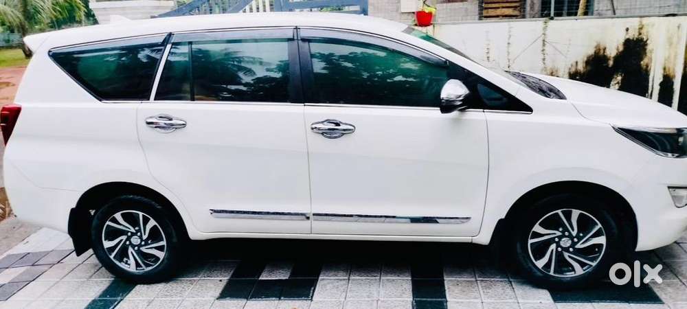 Toyota Innova Crysta 2020