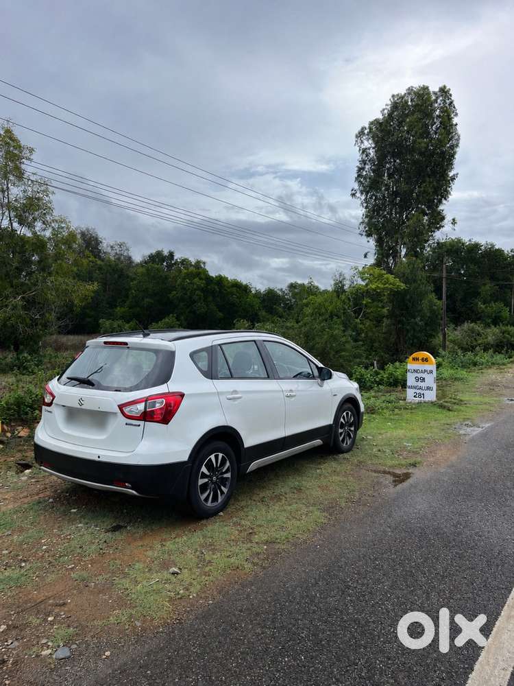 Maruti Suzuki S-cross 2017 Diesel Well Maintained
