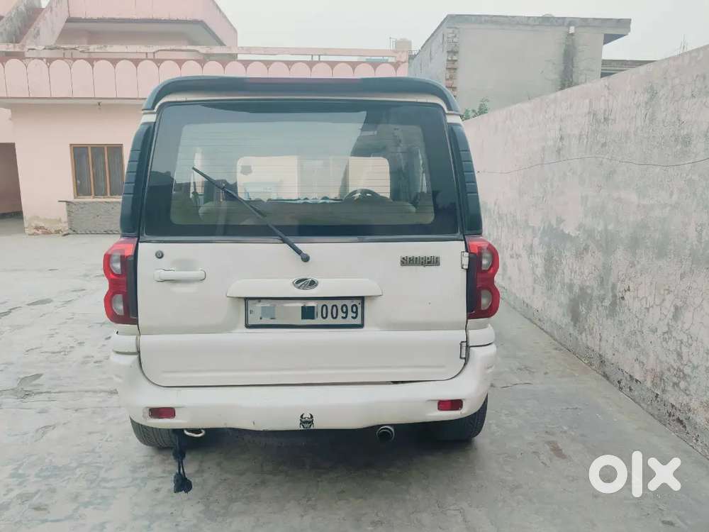 Mahindra Scorpio Classic 2006 Diesel 97000 Km Driven