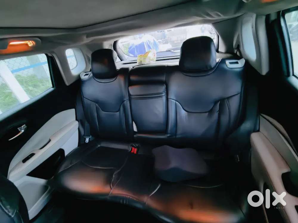 Jeep Compass Automatic With Sunroof 2019 230000 Km Driven