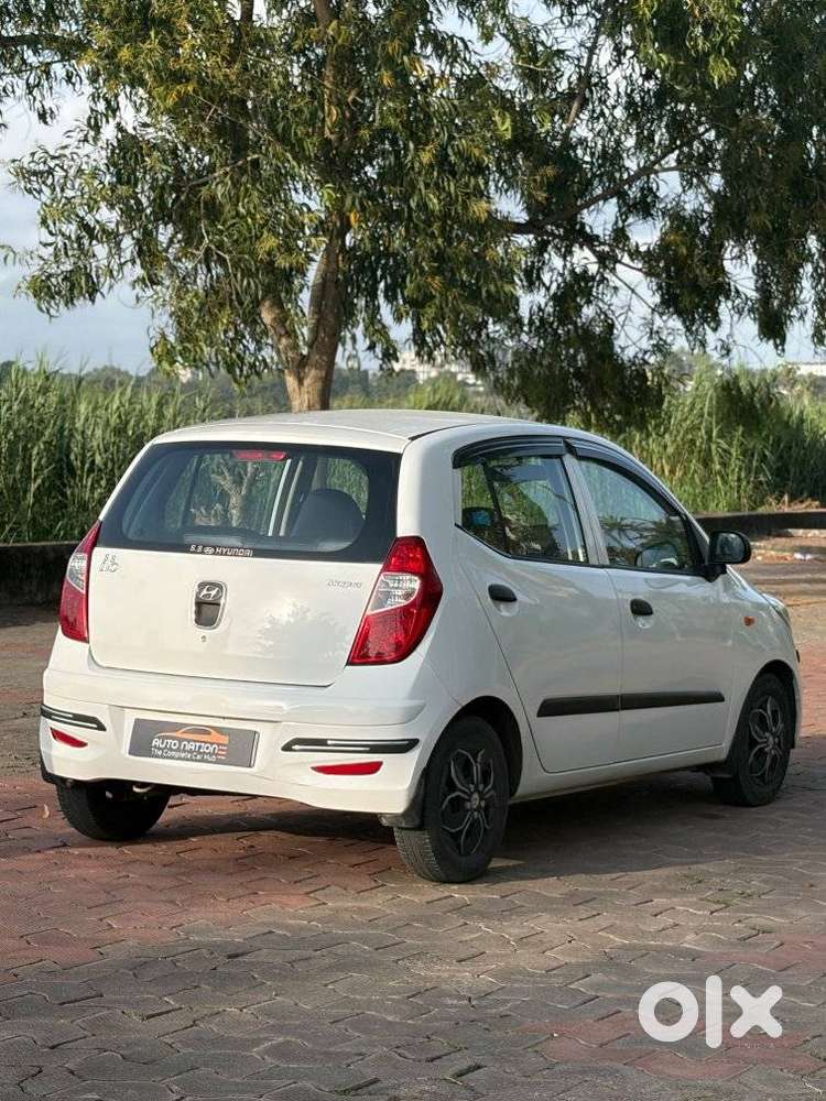 Hyundai I10 Magna O, 2016, Petrol