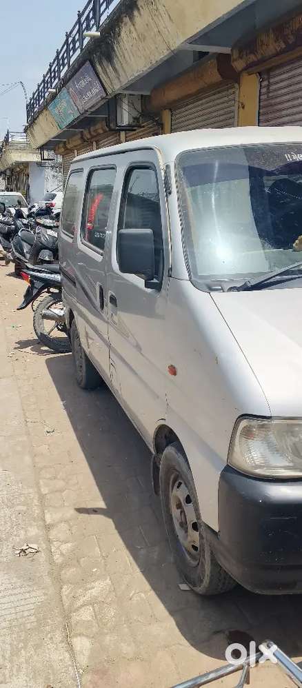 Maruti Suzuki Eeco 2015 Petrol Well Maintained