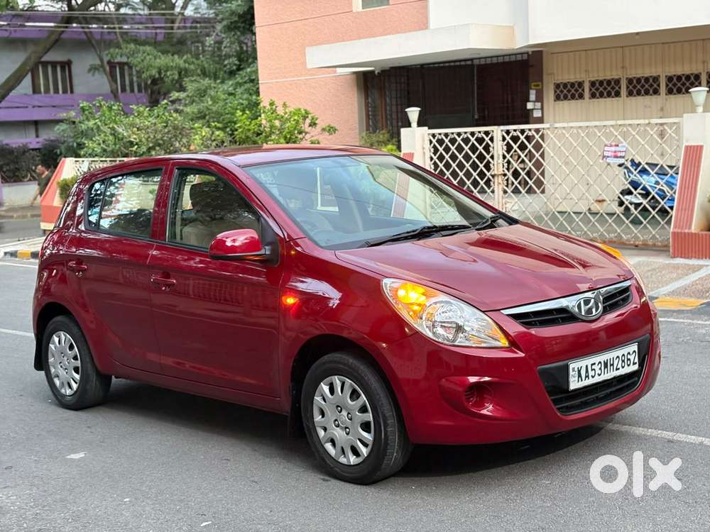 Hyundai I20 Magna 1.2 Mt, 2010, Petrol