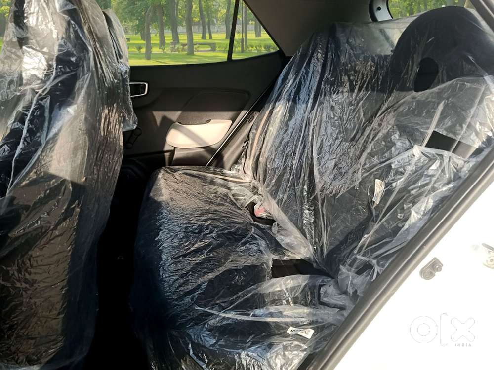 Hyundai Venue E 1.2 Petrol, 2025, Cng & Hybrids