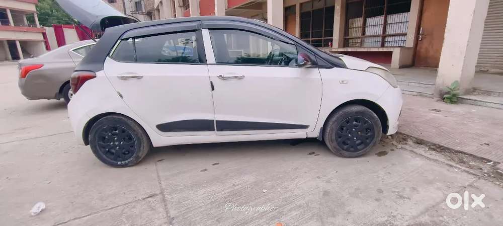 Hyundai Grand I10 2015 Year