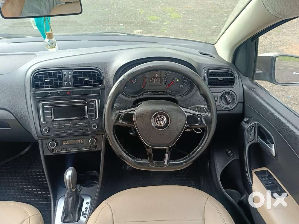 Volkswagen Vento 1.2 Tsi Comfortline At, 2016, Petrol