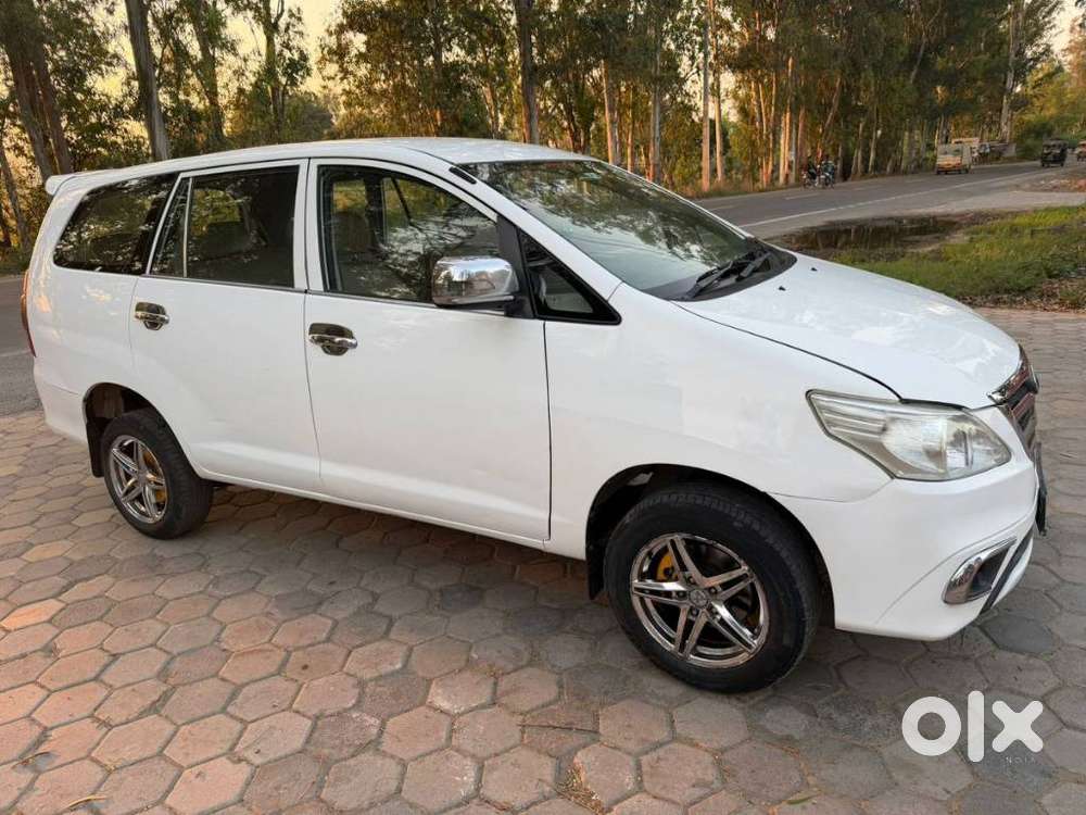 Toyota Innova 2009-2011 2.0 Gx 8 Str, 2011, Diesel