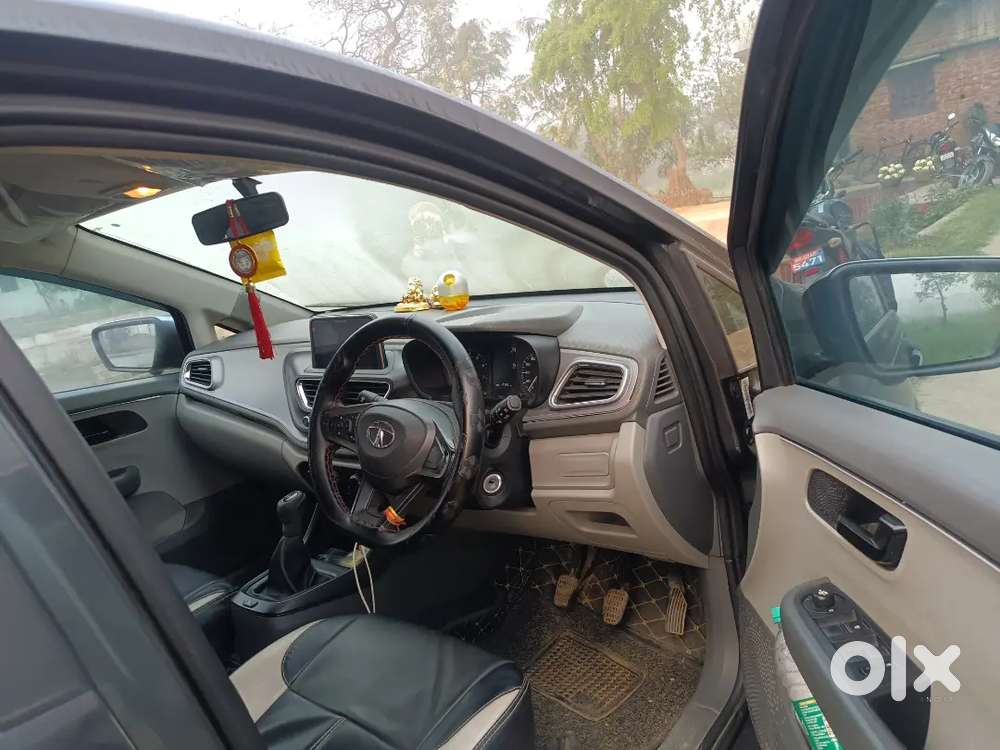 Tata Altroz 2021 Petrol 27000 Km Driven