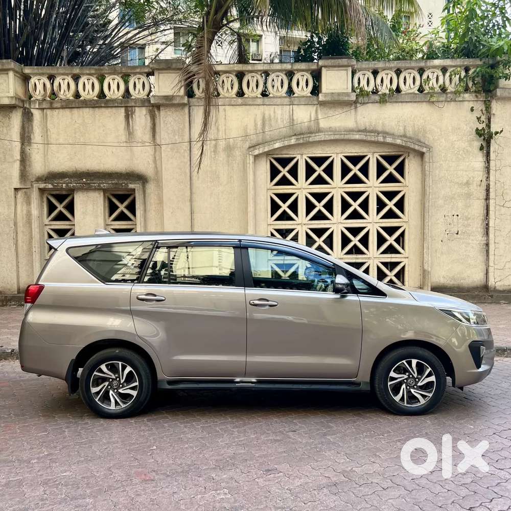 Toyota Innova Crysta [2020-ongoing] 2.4 Gx 7 Str, 2021, Diesel