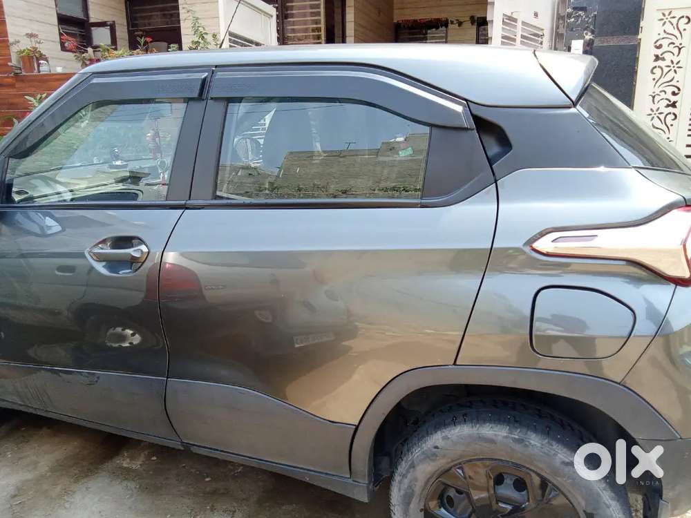 Tata Punch Adventure 1.2 L (petrol)