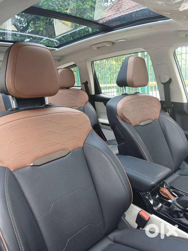 Mahindra Xuv 7xo Ax, 2026, Petrol