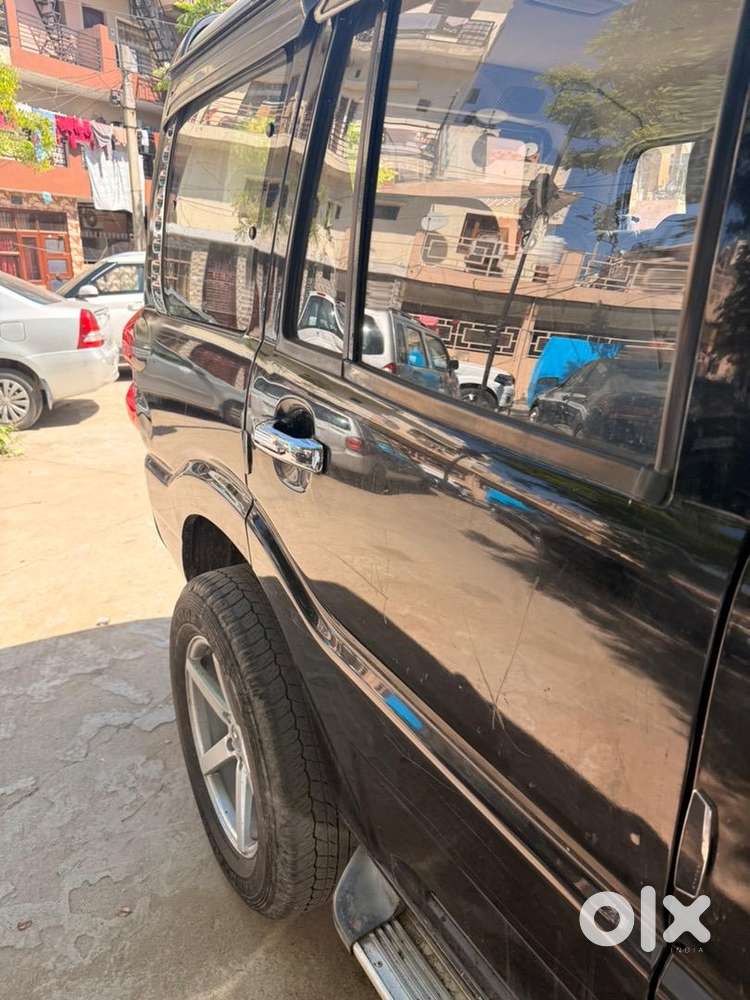 Mahindra Scorpio 2012 Diesel Well Maintained