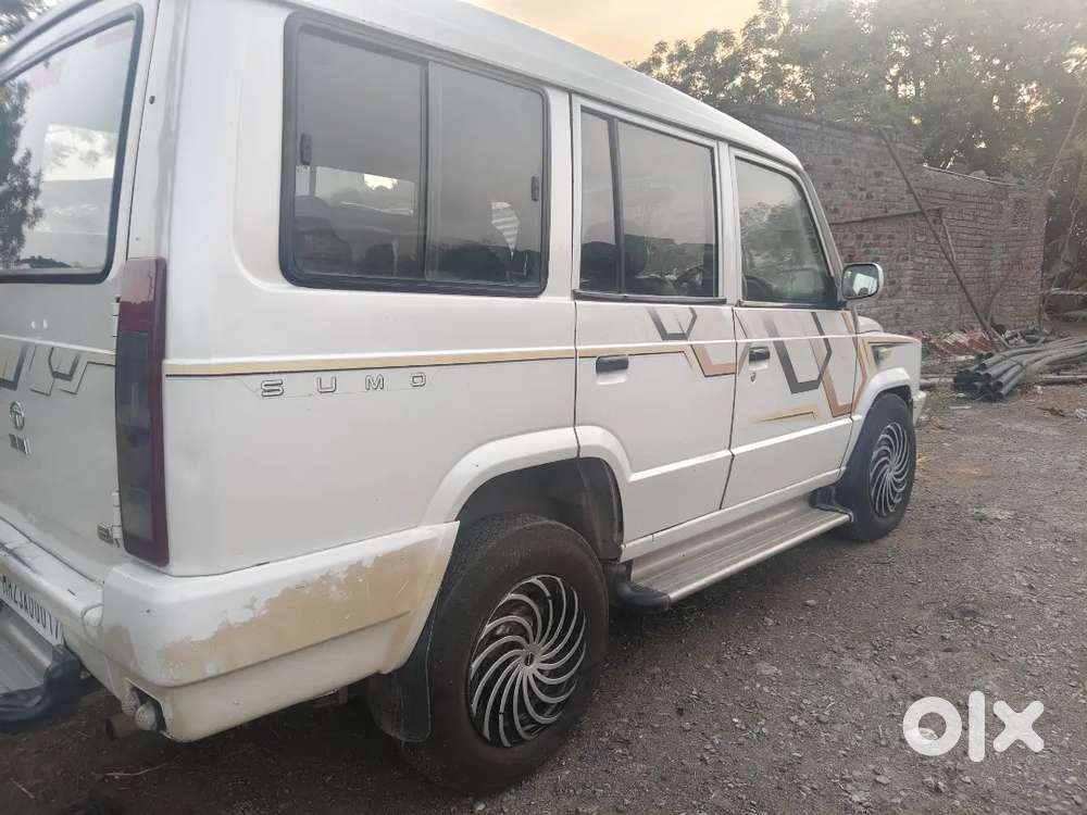 Tata Sumo Gold 2012