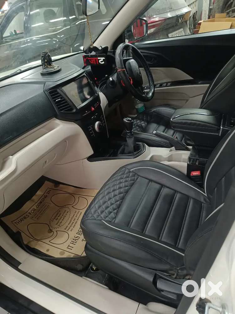 Mahindra Xuv300 2022 Petrol 12800 Km Driven