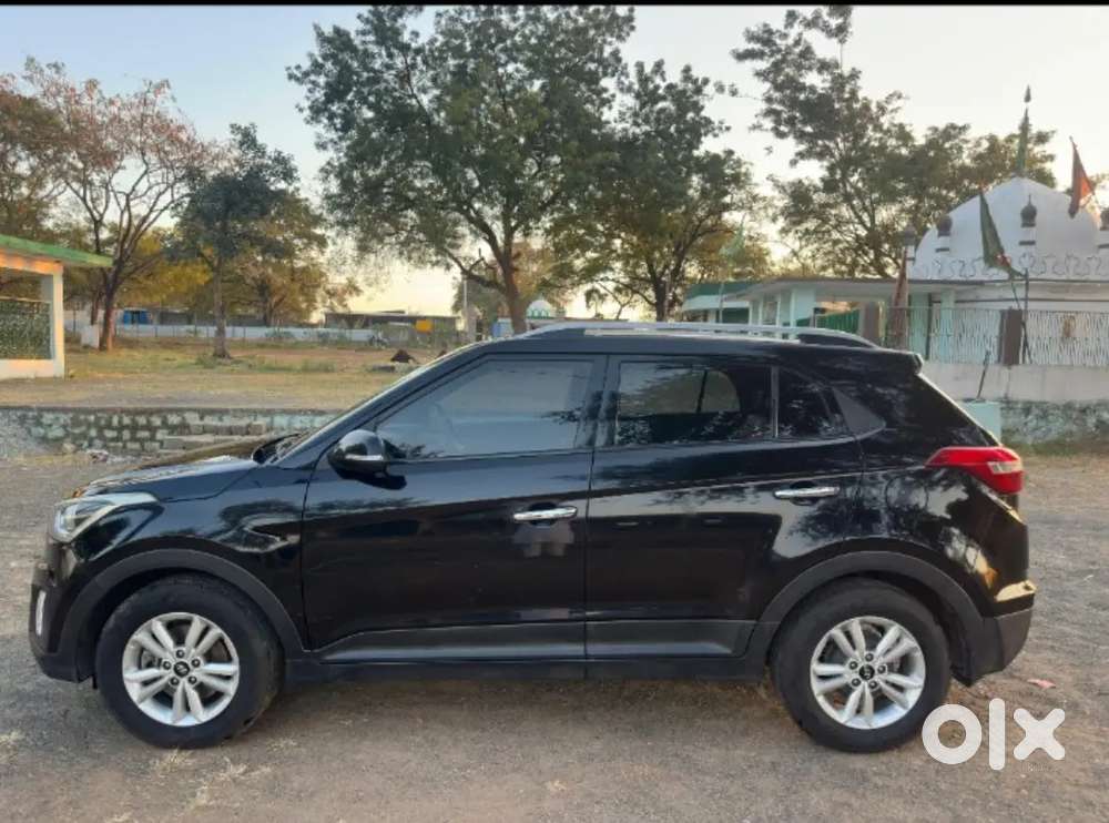 Creta Diesl 2016 Automatic Top End ,new Tyres &batry In Neat Condition