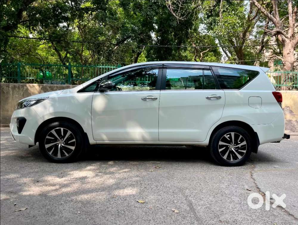 Toyota Innova Crysta [2020-ongoing] 2.4 Zx At 7 Str, 2022, Diesel