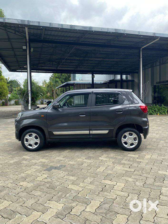 Maruti Suzuki S-presso Vxi Opt, 2021, Petrol