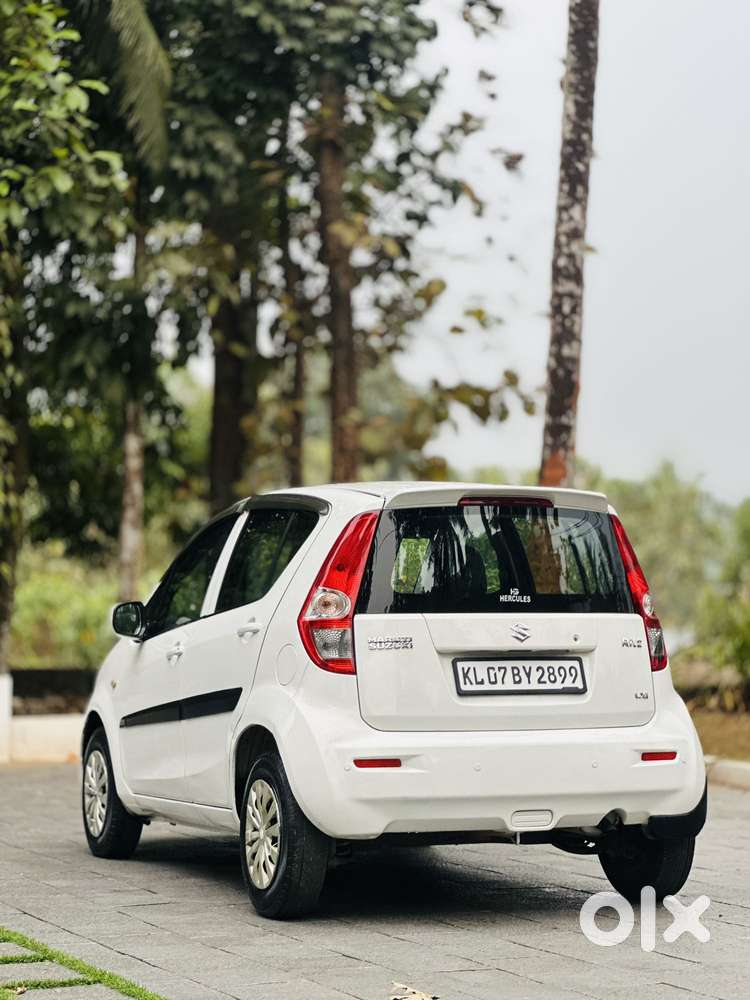 Maruti Suzuki Ritz Lxi, 2013, Petrol