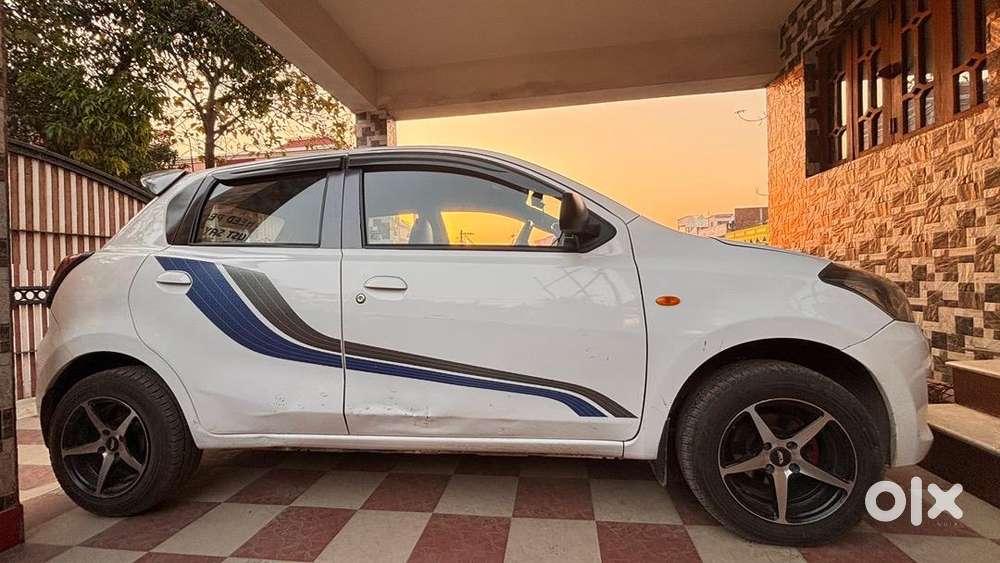 Car Datsun Go 2018 Petrol Well Maintained