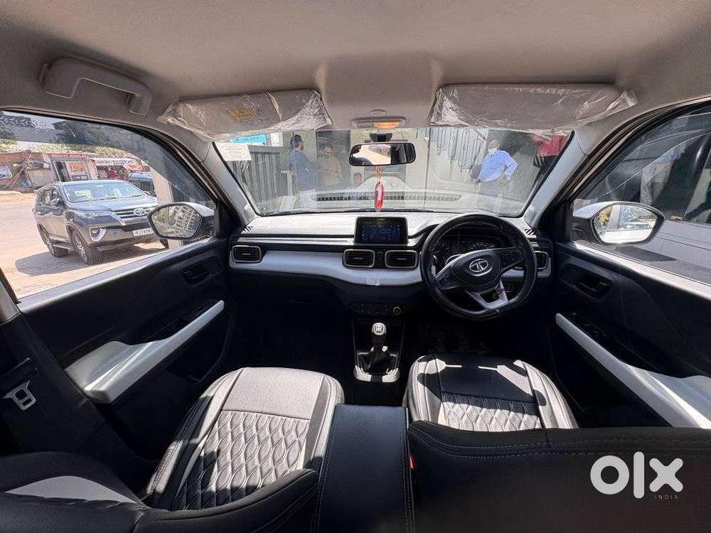 Tata Punch Accomplished, 2023, Petrol