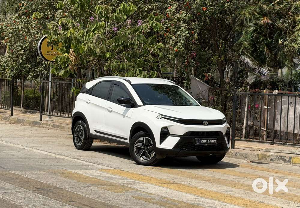 Tata Nexon, 2024, Petrol