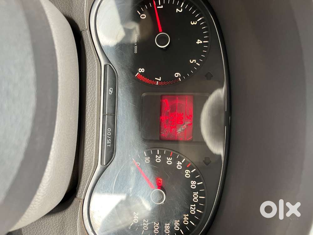 Volkswagen Vento 2011 Petrol