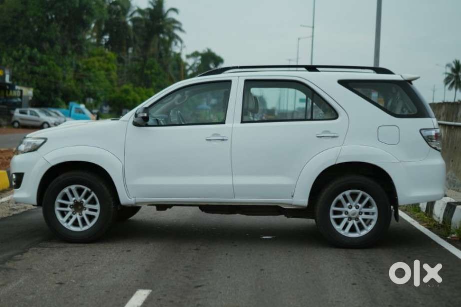 Toyota Fortuner 4x2 At 2.8 Diesel, 2014, Diesel