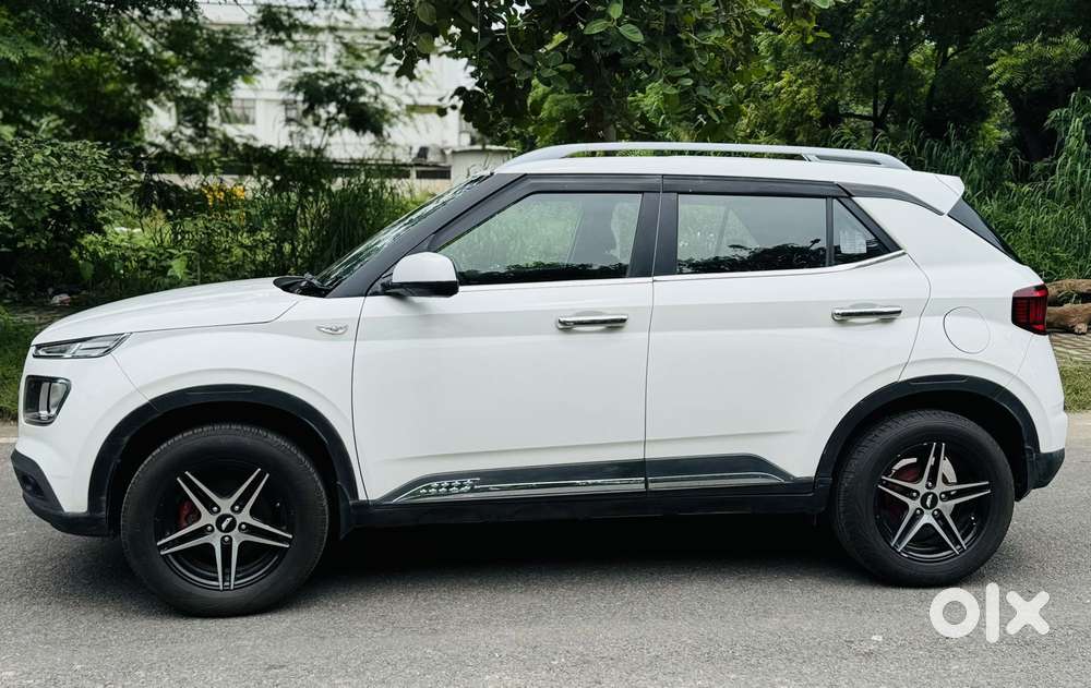 Hyundai Venue S 1.2 Petrol, 2022, Petrol