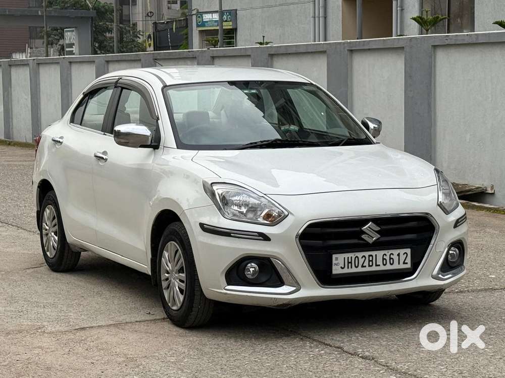 Maruti Suzuki Dzire 1.2 Vxi, 2023, Petrol