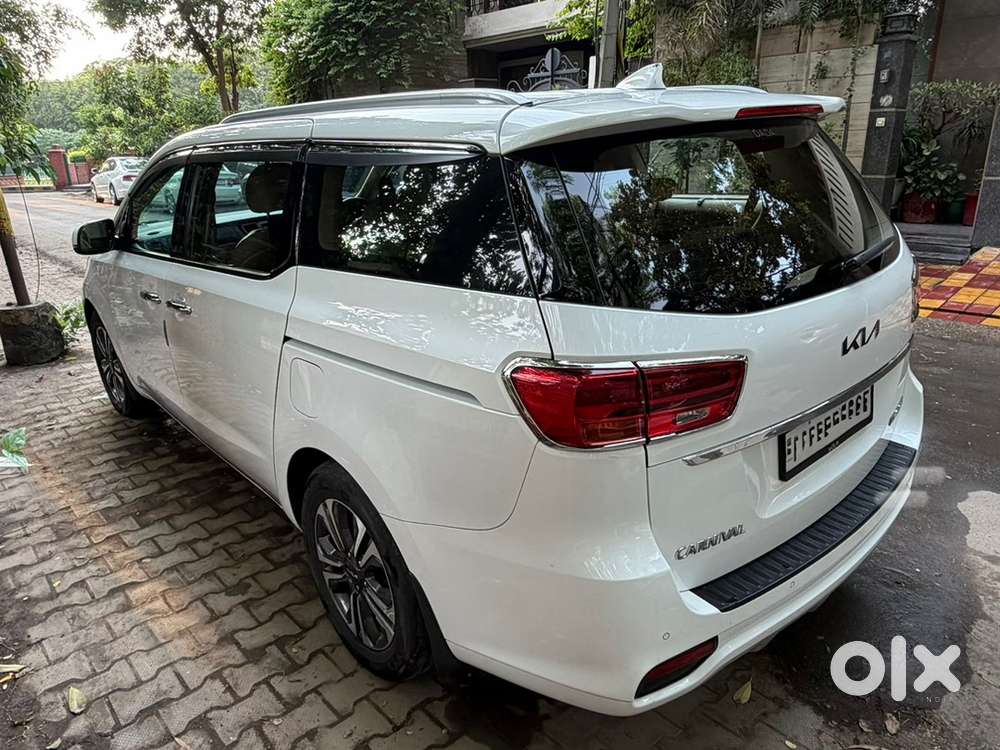 Kia Carnival Diesel 2022 Limousine