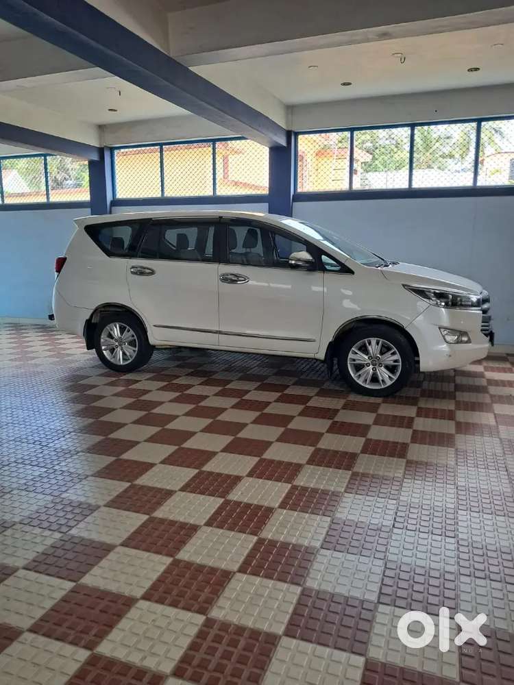Toyota Innova Crysta 2016 Variant At Diesel