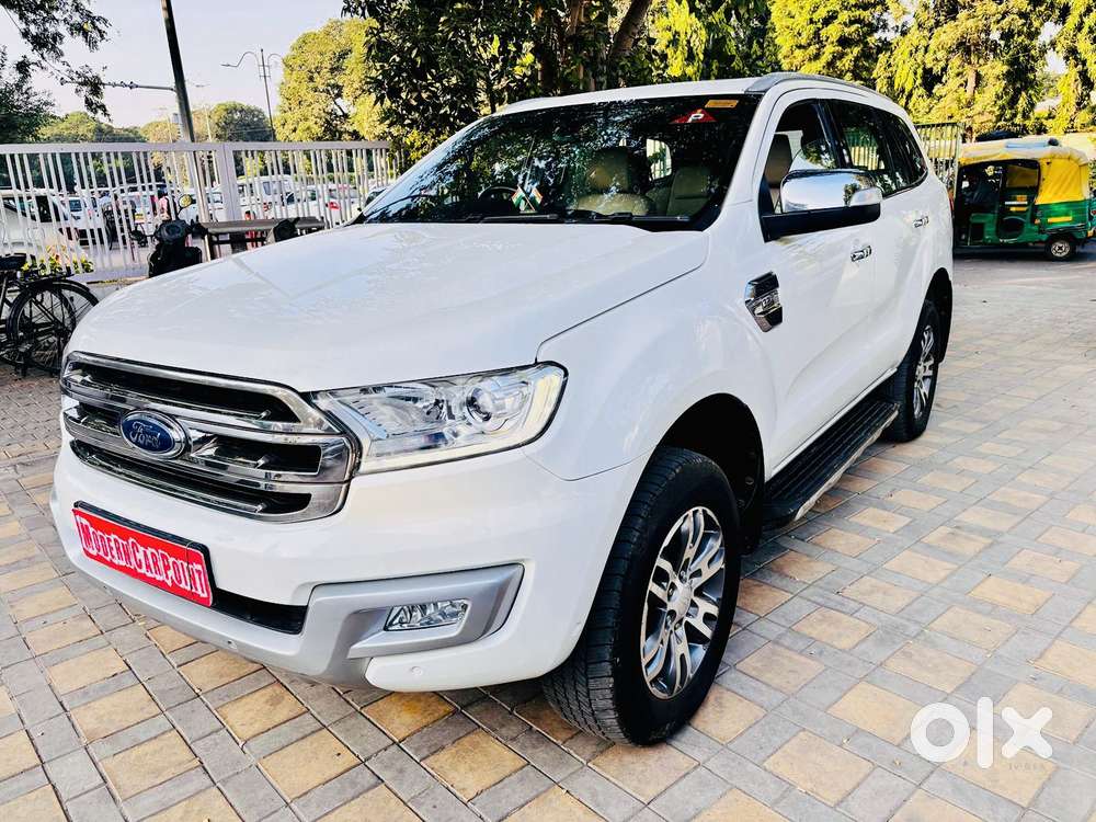 Ford Endeavour Titanium Plus 4x4, 2017, Diesel