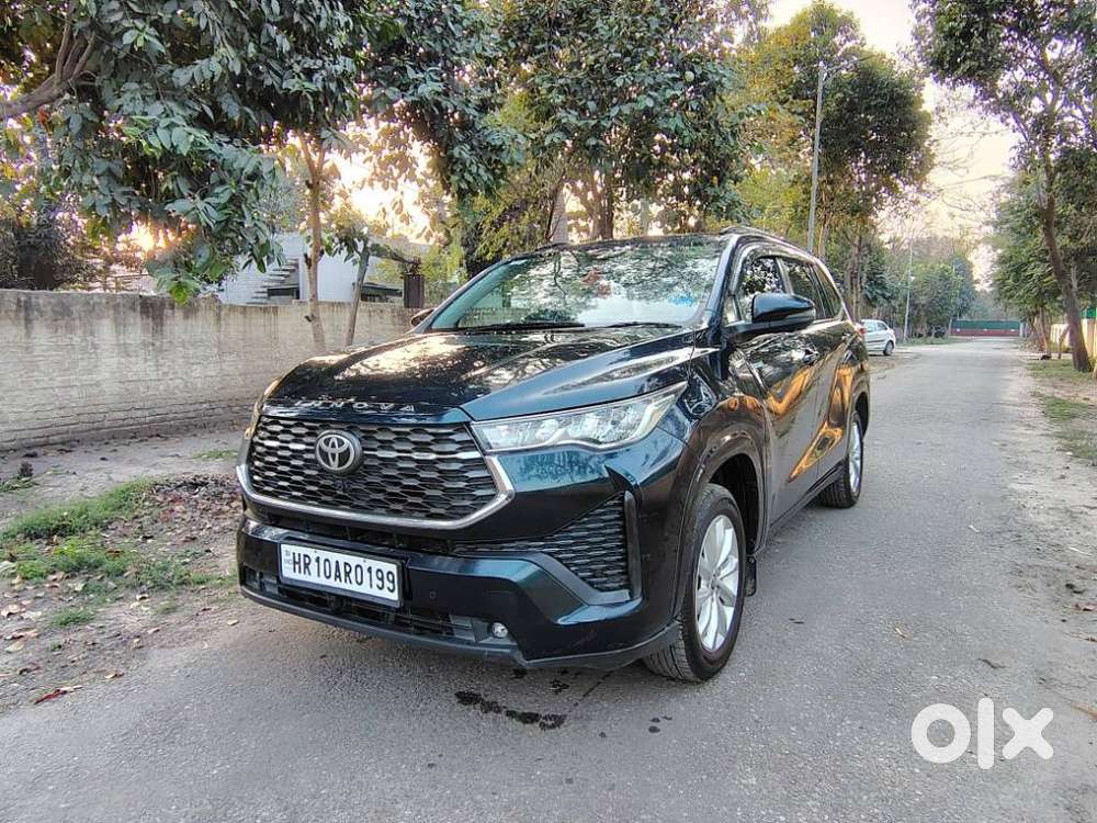 Toyota Innova Hycross 2.0 Vx Hybrid 7 Str, 2023, Electric