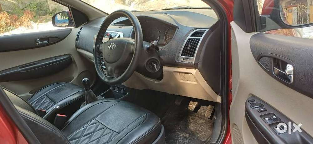 Hyundai I20 Magna Plus, 2014, Petrol