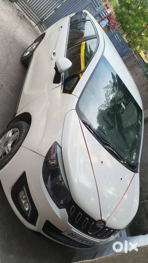 Mahindra Marazzo 2019 Car