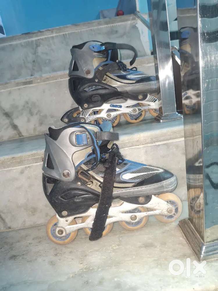 Bestt quality skatess , cosco , played 2 times state in these skates