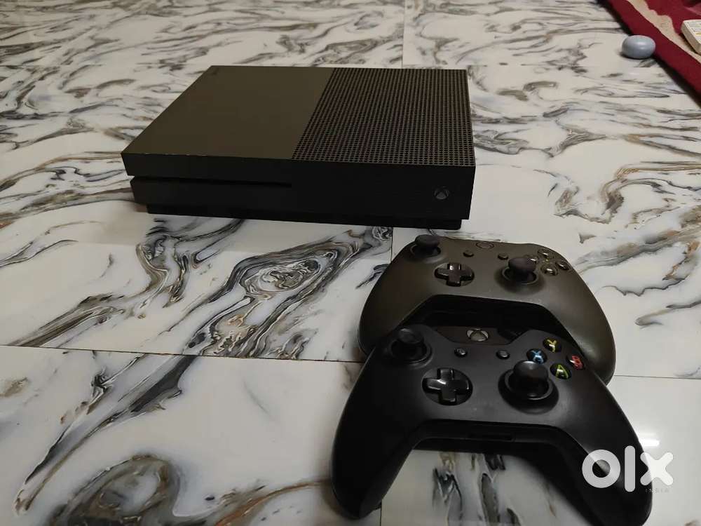 Xbox One S 1TB Battlefield Edition Disc version
