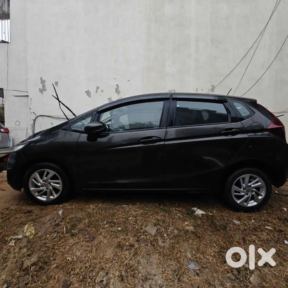 Honda Jazz 2017 Petrol Well Maintained Automatic Transmission