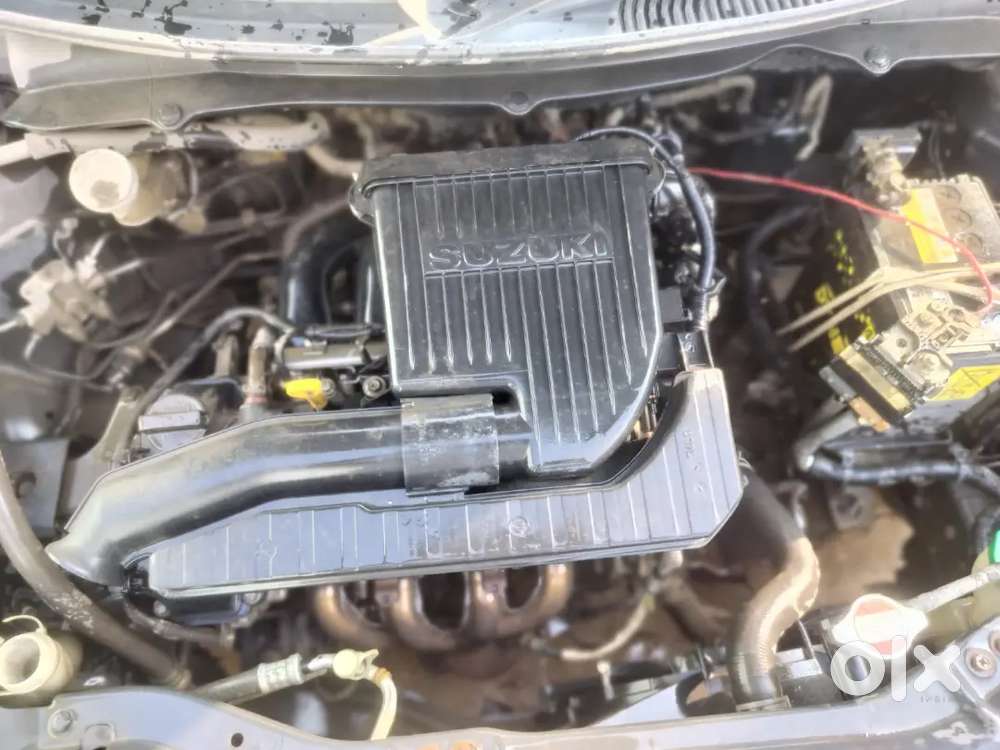 Maruti Suzuki Swift 2017 Seal Engine Miner Scratch Body