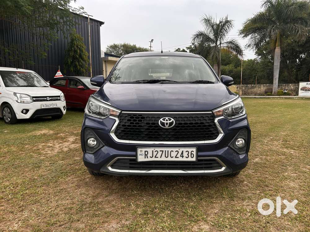Toyota Rumion V At, 2023, Petrol