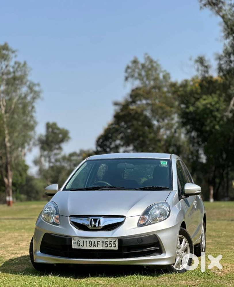 Honda Brio 2013-2016 Vx At, 2015, Petrol