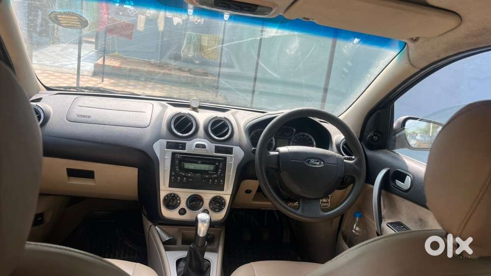 Ford Fiesta 2013 Petrol 112554 Km Driven