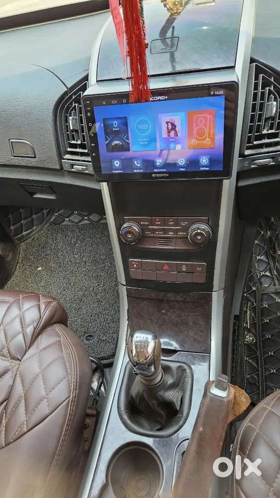 ​xuv500 W6  Recently Serviced  New Battery & Front Tyres  Mh05