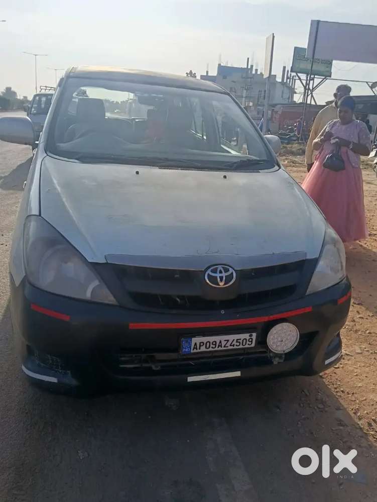 Toyota Innova 2005