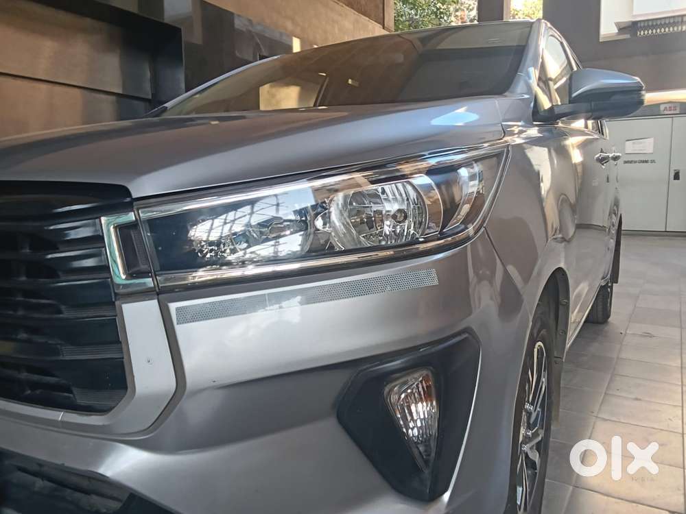 Toyota Innova Crysta 2.4 G Mt, 2022, Diesel