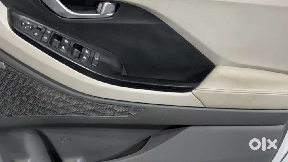 Hyundai Creta 1.5 Sx (o) Ivt Petrol, 2024, Petrol